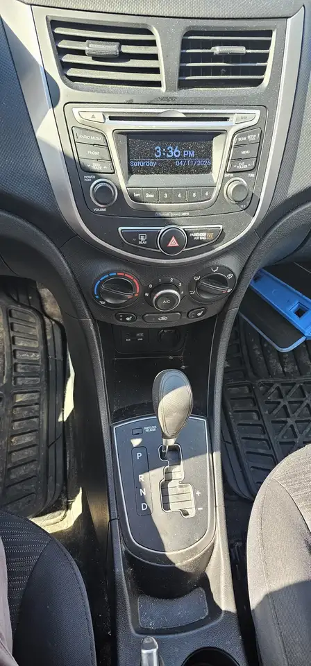 Hyundai ACCENT снимка Hyundai ACCENT