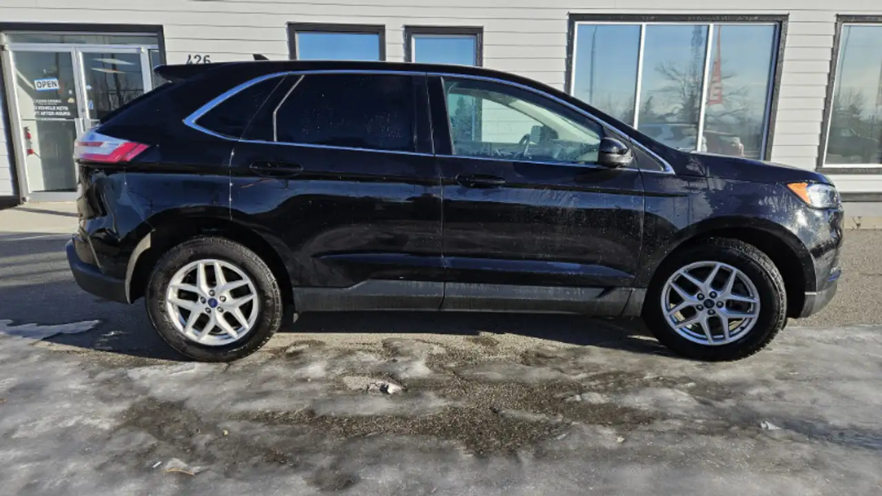 Ford Edge photo Ford Edge