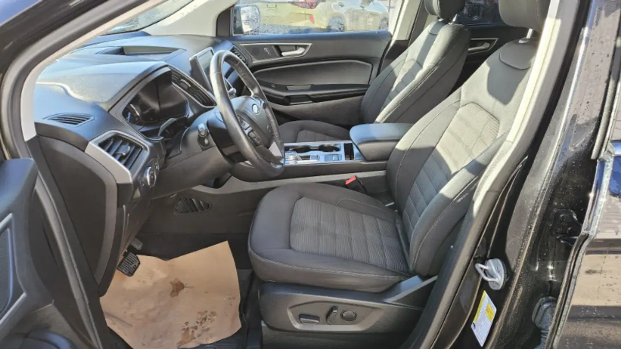 Ford Edge photo Ford Edge