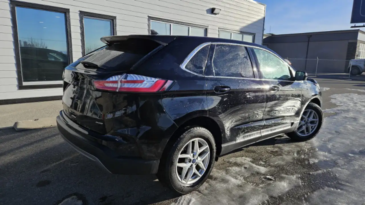 Ford Edge photo Ford Edge