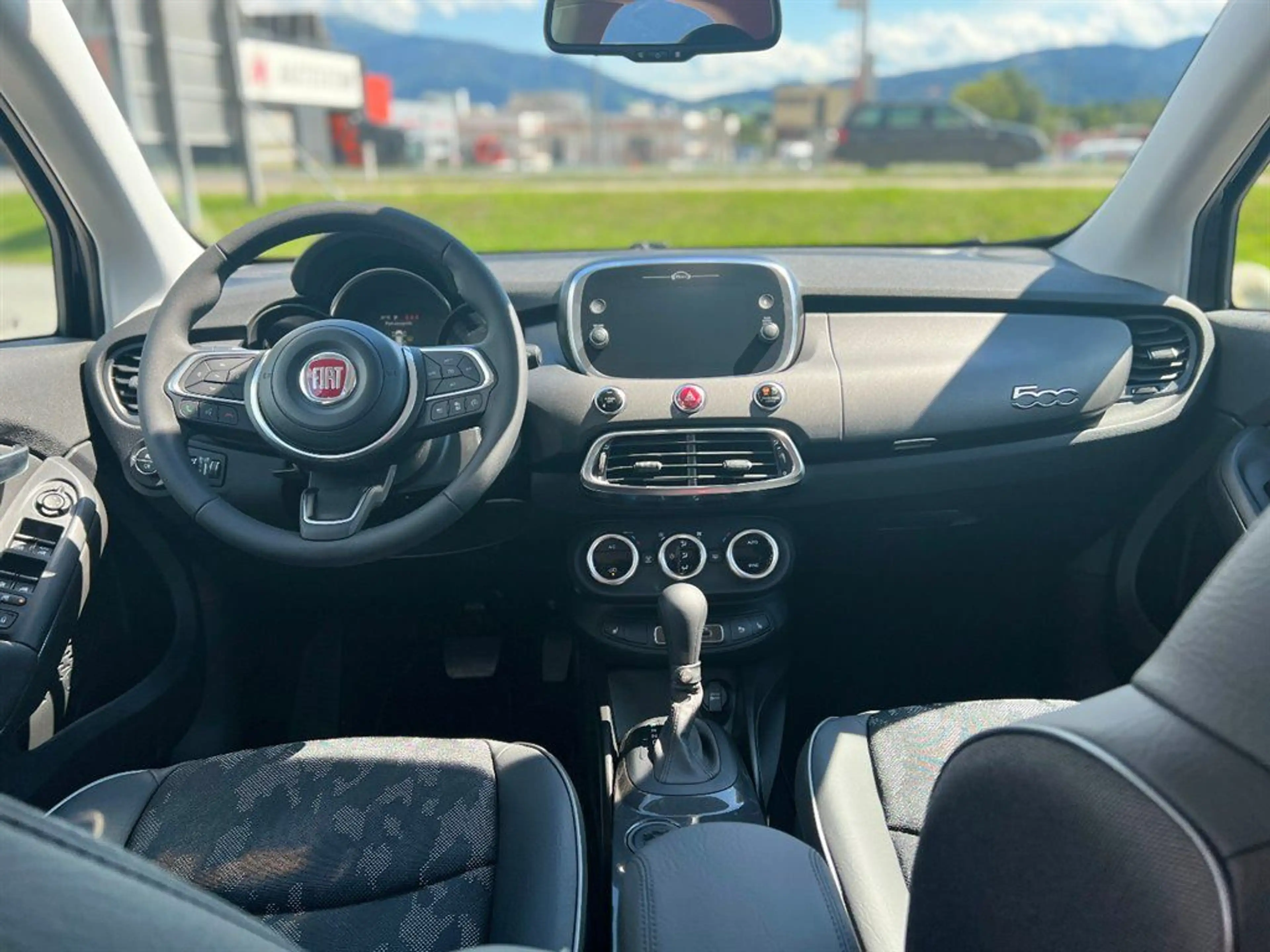 Fiat 500X Hybid 130 7-Gang DCT Cross — photo 12