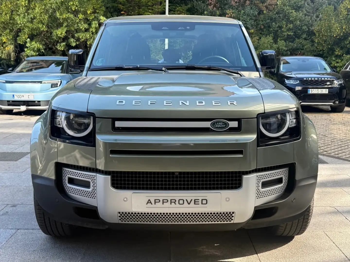 Land Rover Defender 110 3.0D l6 MHEV S AWD Aut. 250 Verde - 2