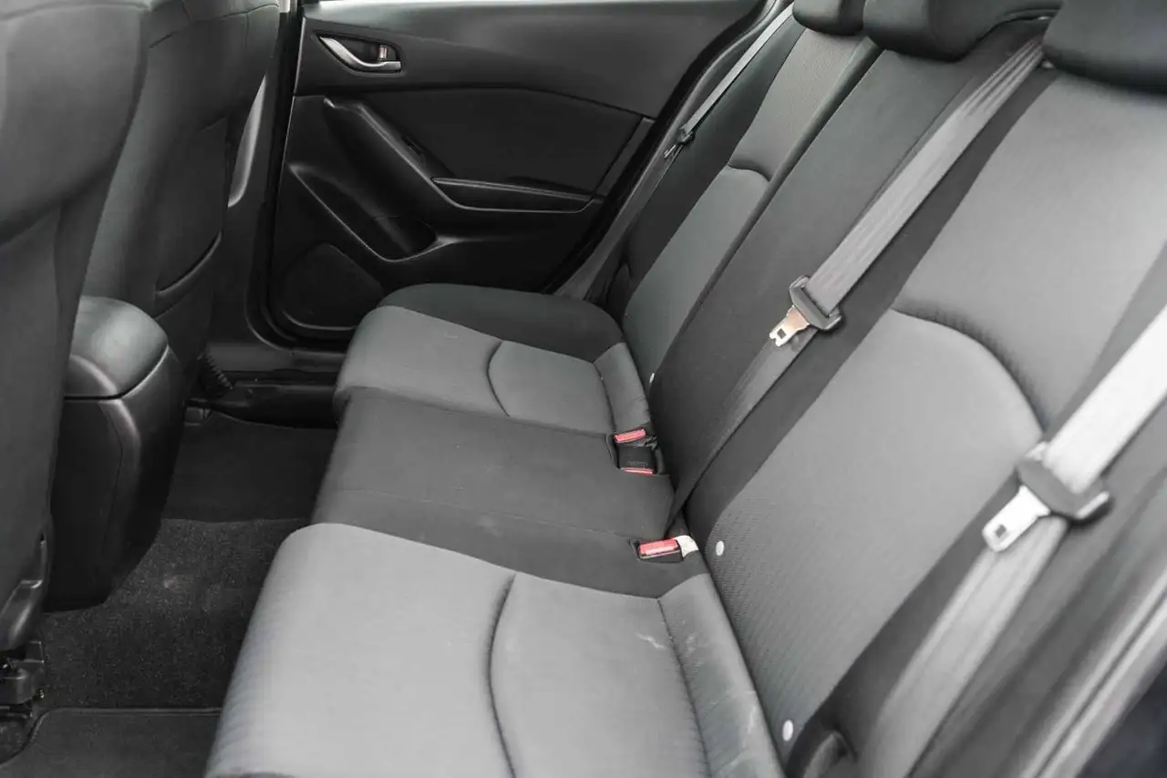 Mazda 3 снимка Mazda 3