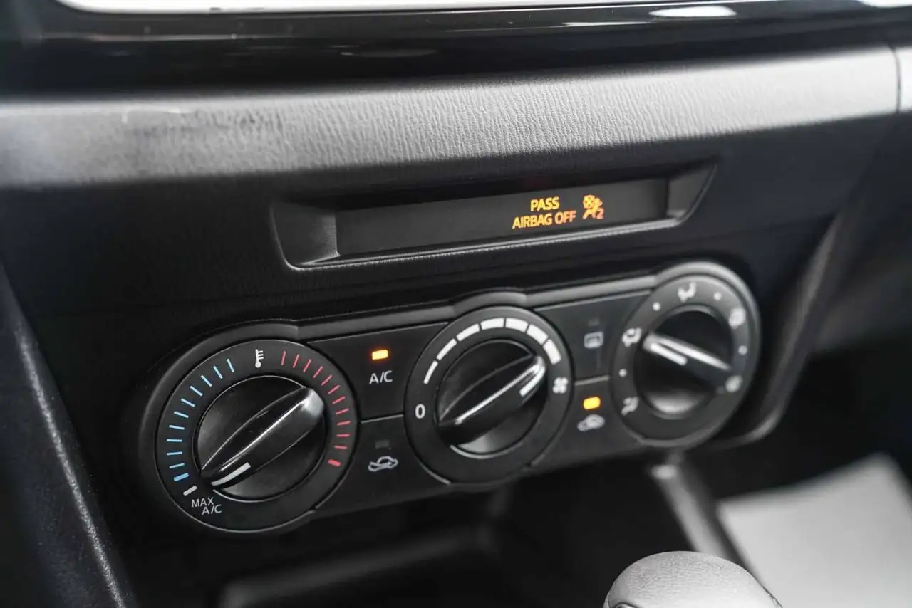 Mazda 3 снимка Mazda 3