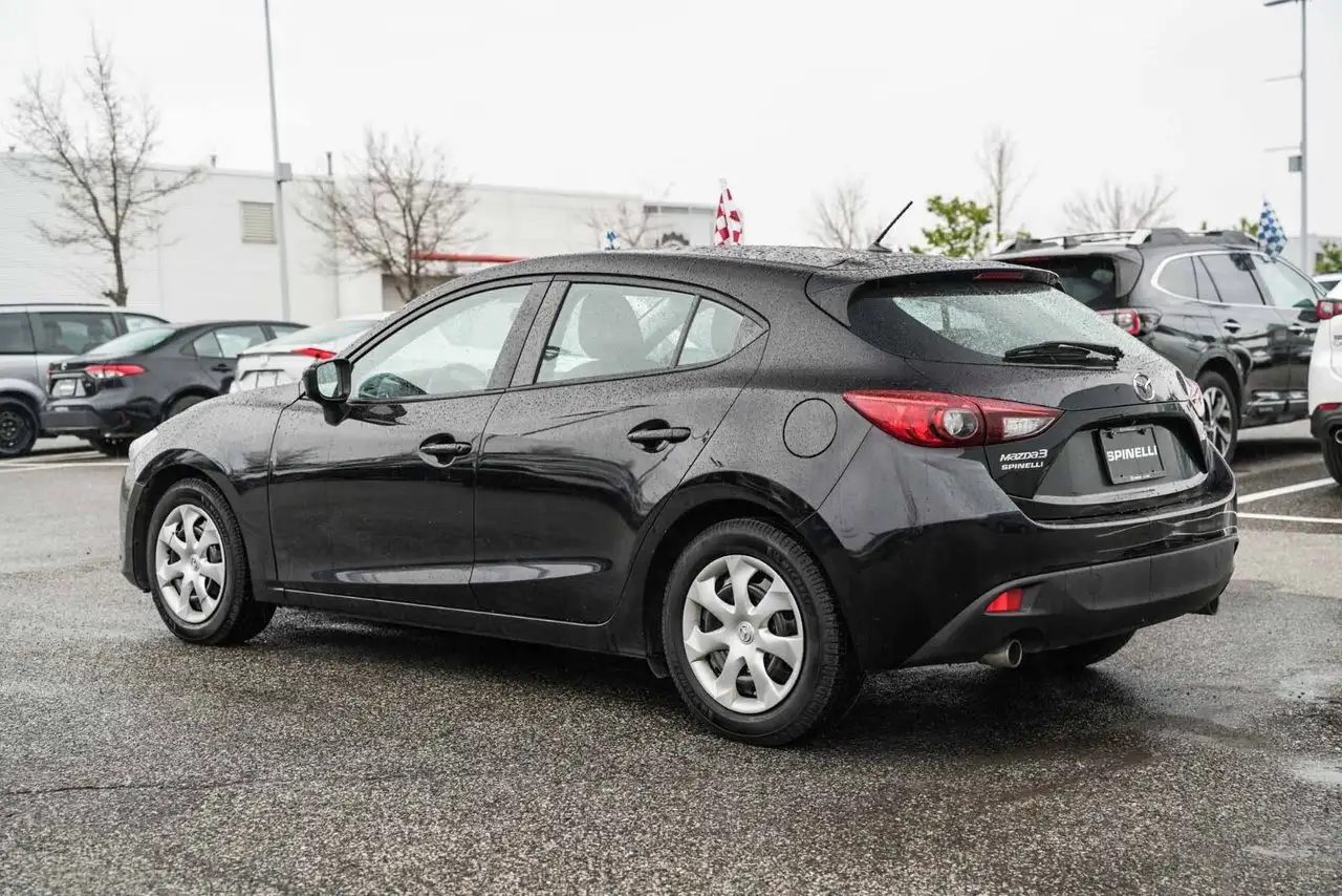 Mazda 3 снимка Mazda 3