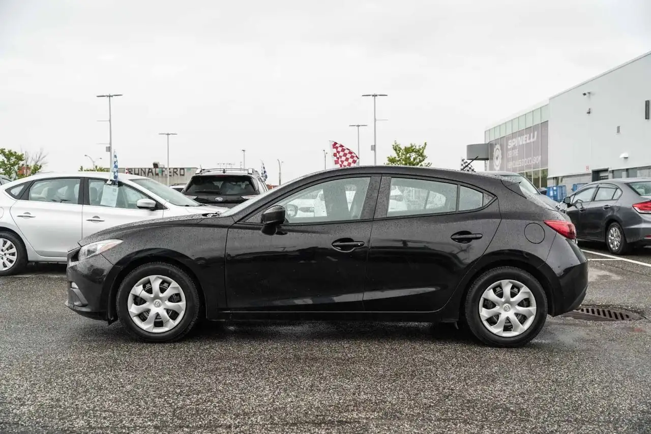 Mazda 3 снимка Mazda 3