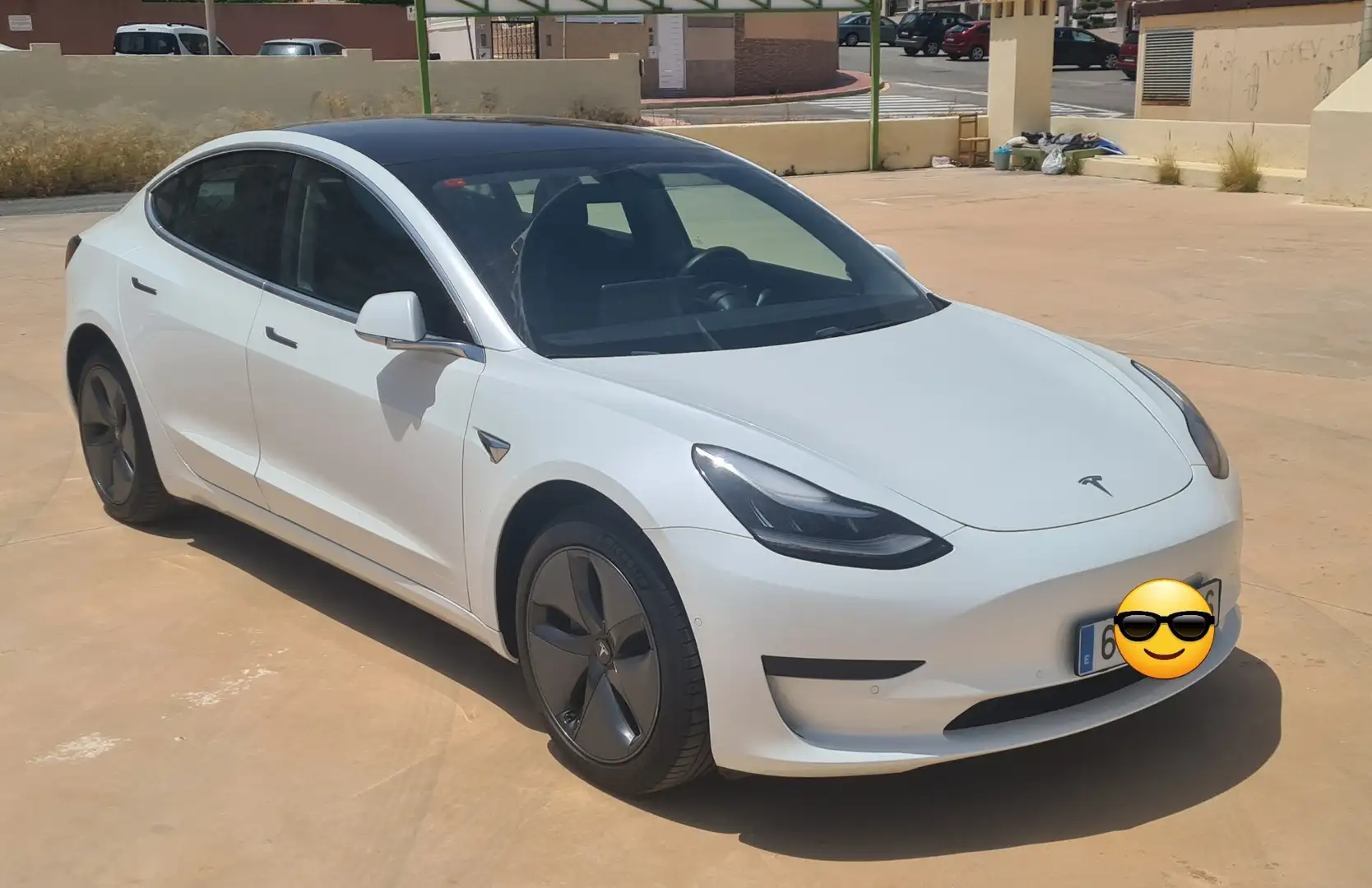 Tesla Model 3 Standard Reichweite Plus Hinterradantrieb - 2