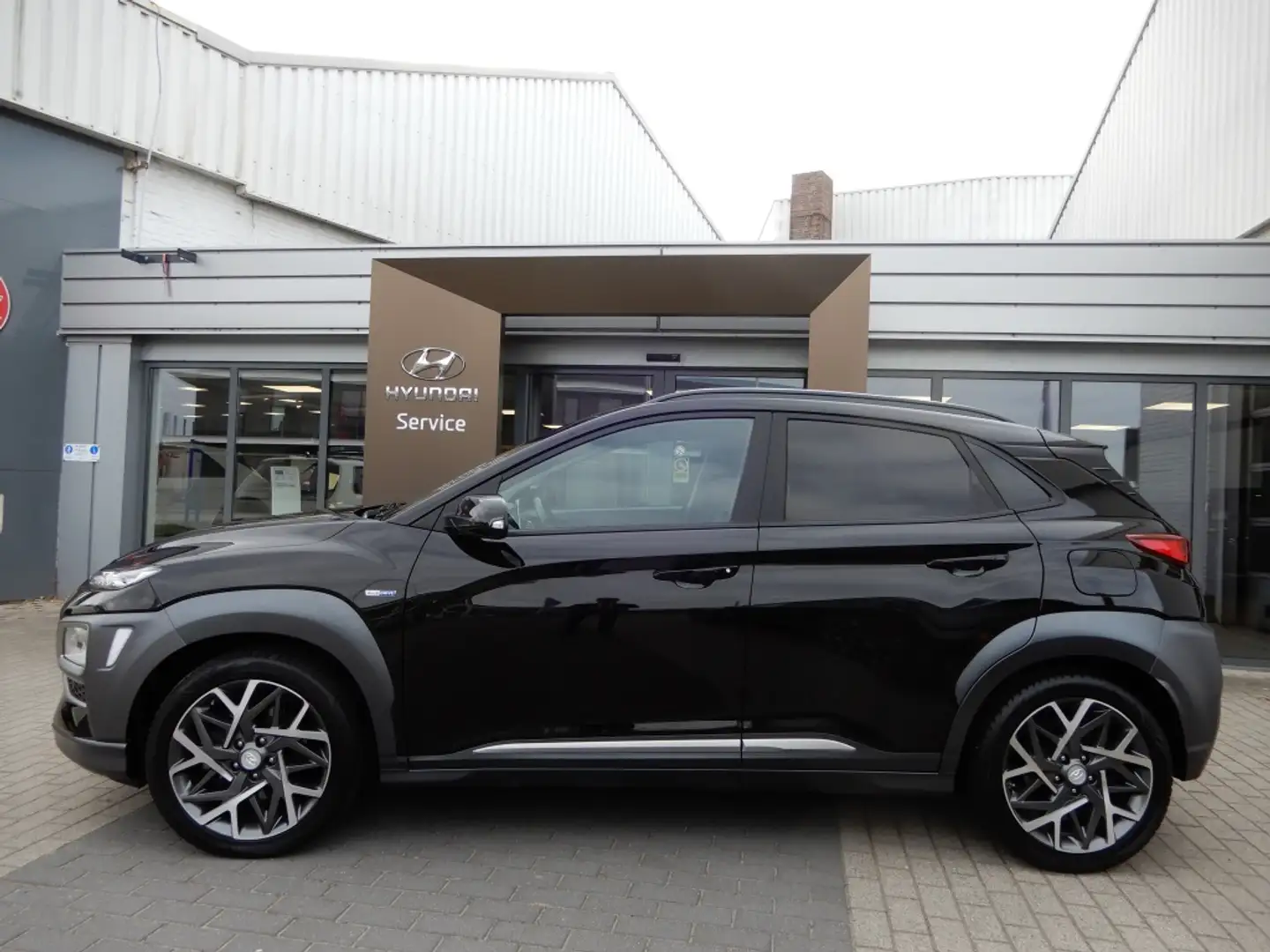 Hyundai KONA 1.6 GDI HEV Premium | 1e eig. | NL auto | trekhaak Noir - 2