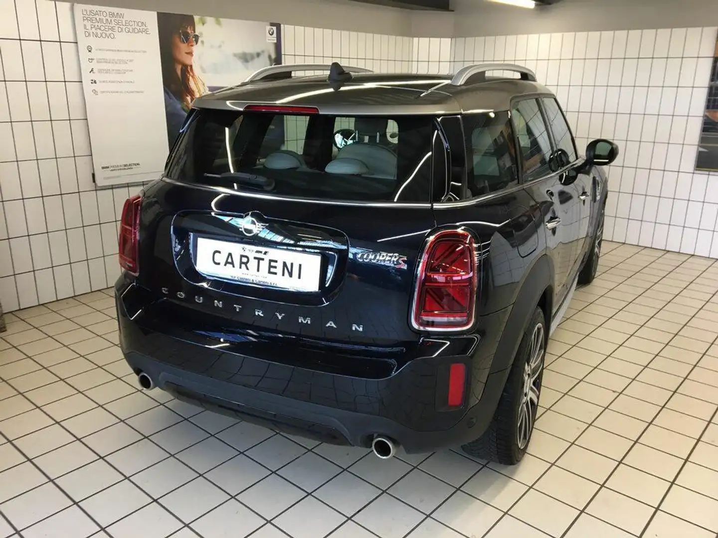 MINI Cooper S Countryman 2.0 TwinPower Turbo Cooper S Zwart - 2