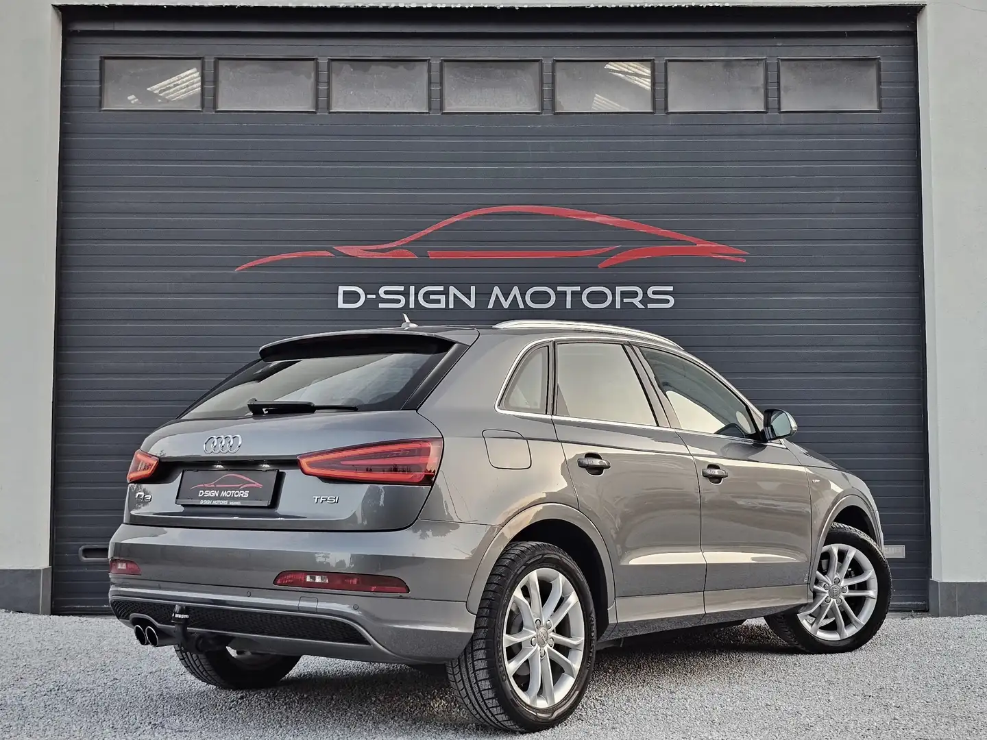 Audi Q3 1.4 TFSI S LINE (150ch) S TRONIC 2014 85.950km !! Gris - 2