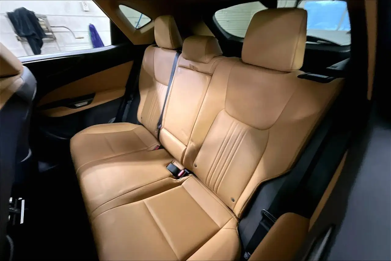 Lexus NX снимка Lexus NX