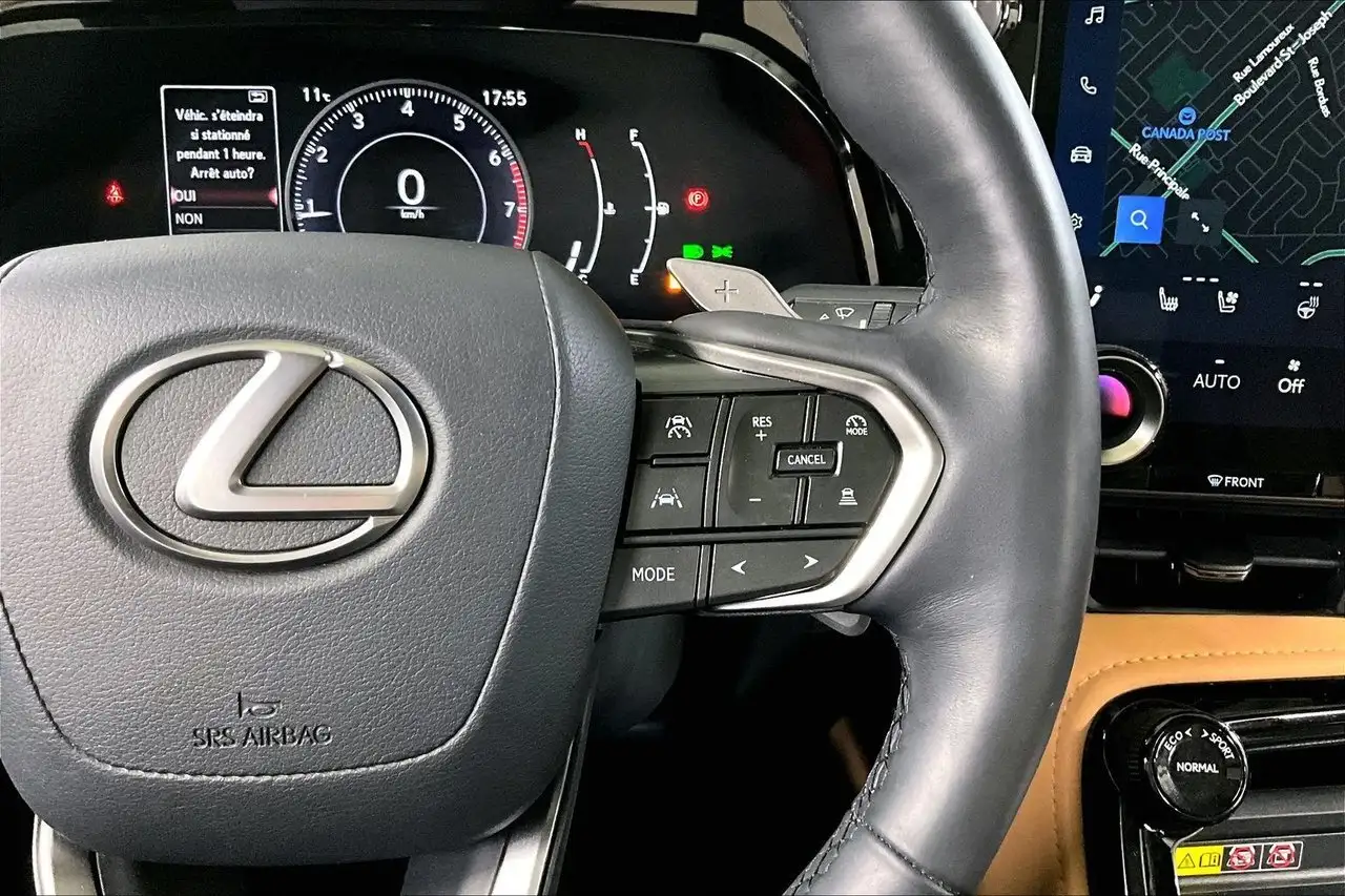 Lexus NX снимка Lexus NX