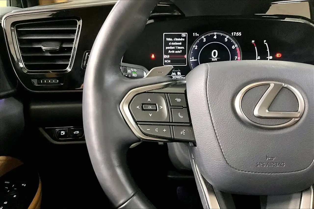 Lexus NX снимка Lexus NX