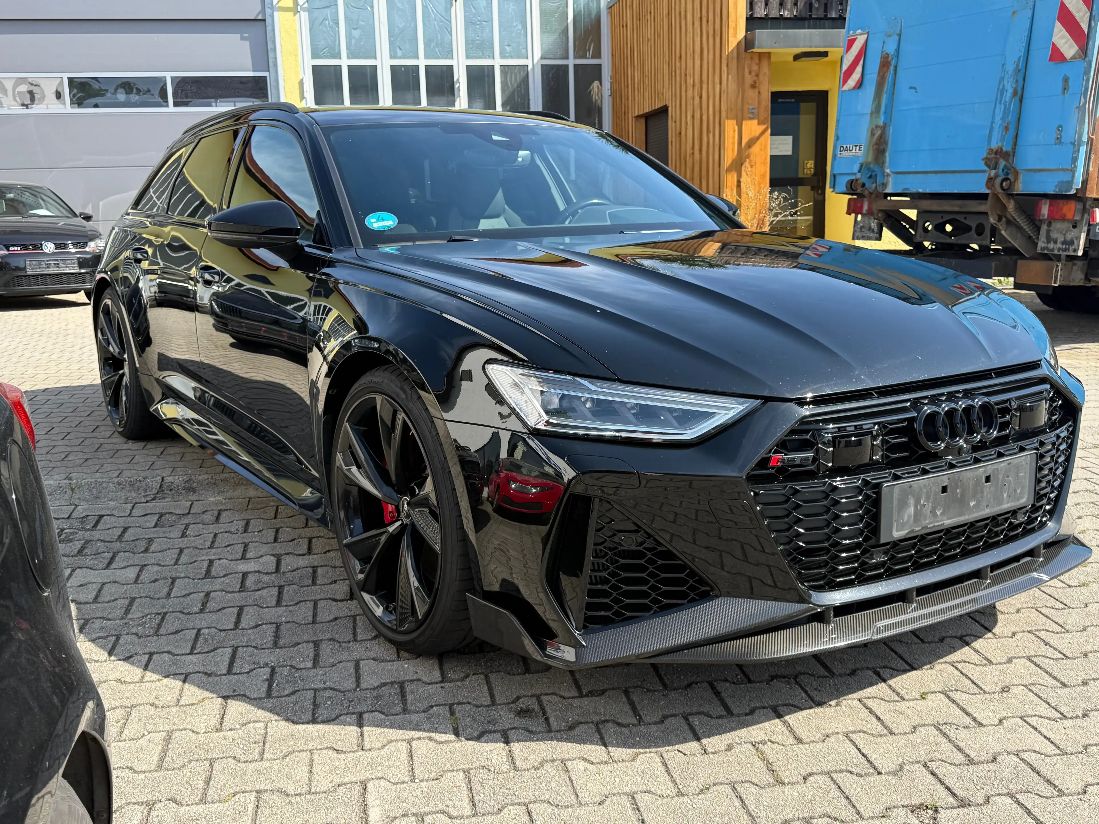 Audi RS6 4.0 TFSI quattro — photo 4