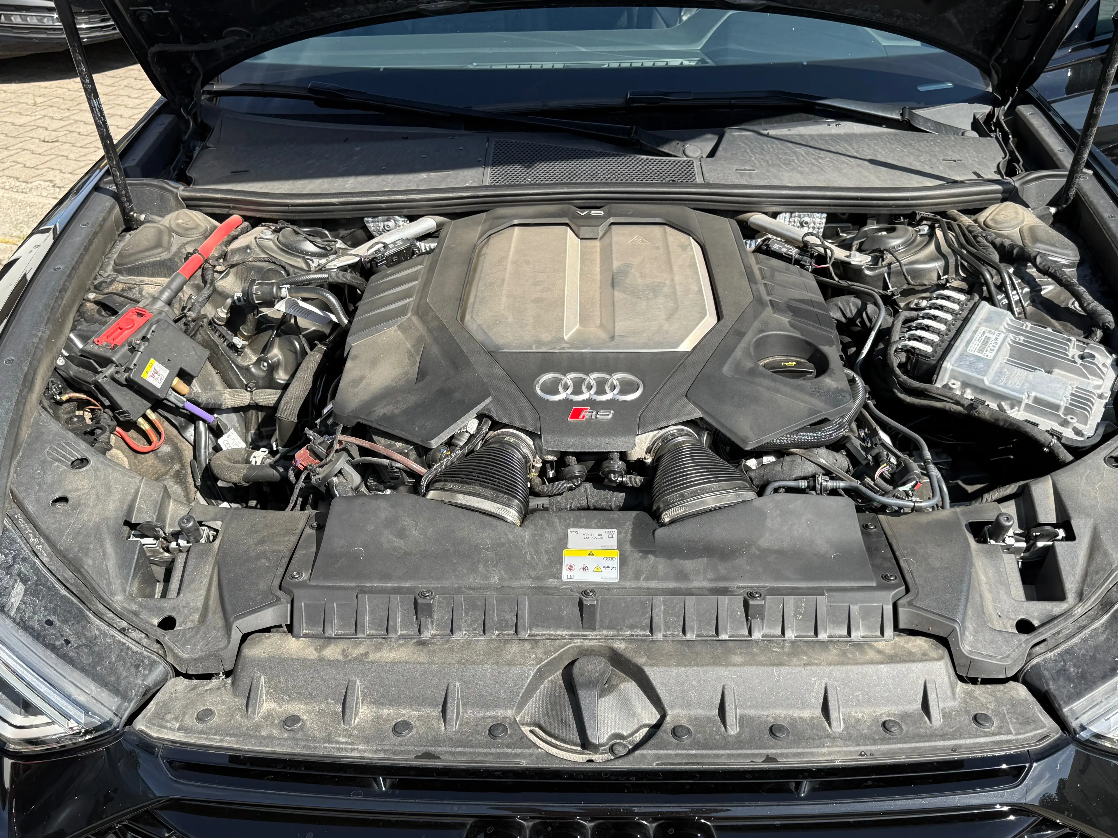 Audi RS6 4.0 TFSI quattro — photo 11