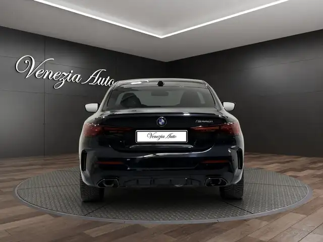 BMW 4 Series view 5