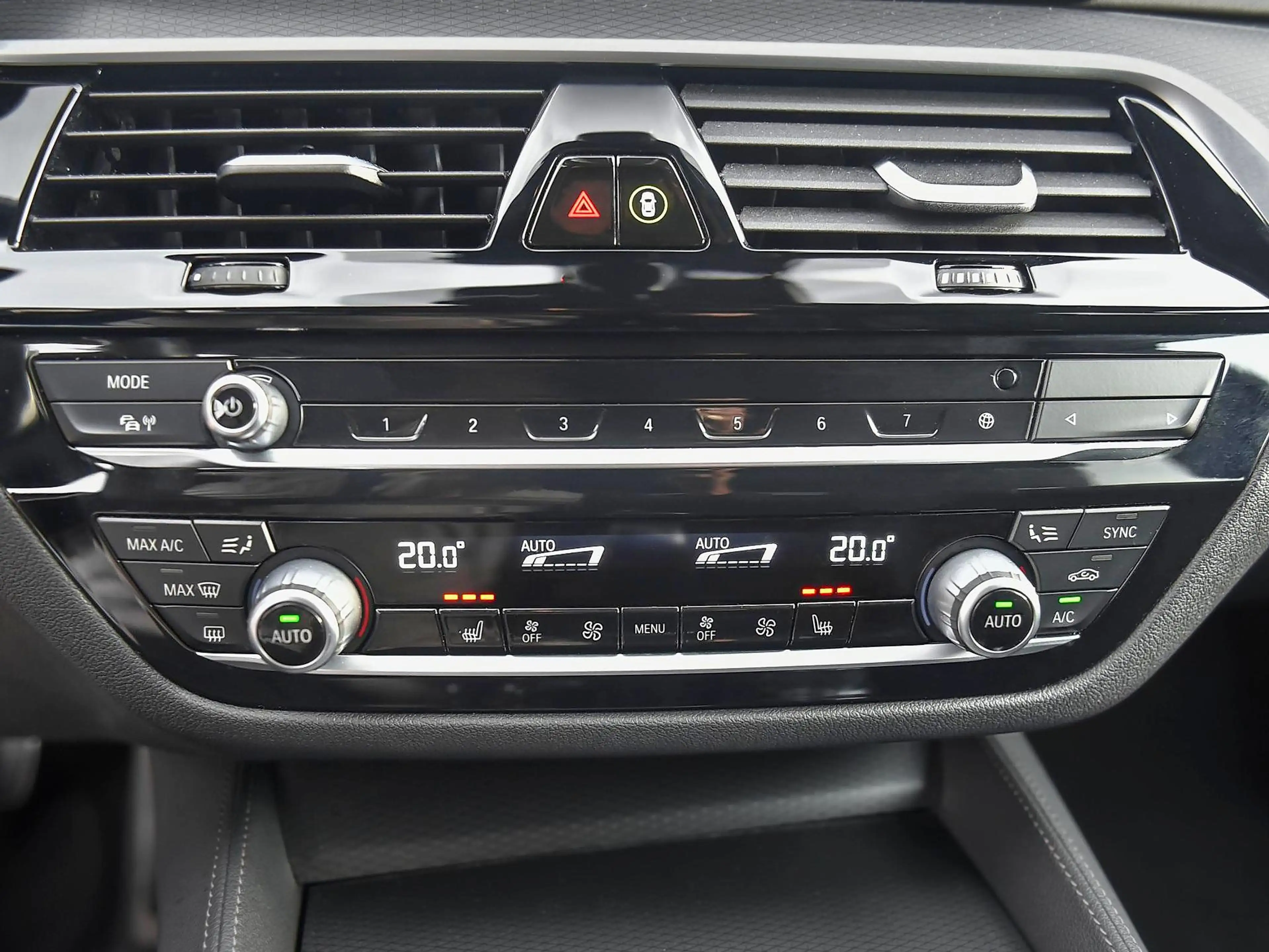 BMW 530 5-serie 530e xDrive Business M-sport Laser ACC Ler — photo 16