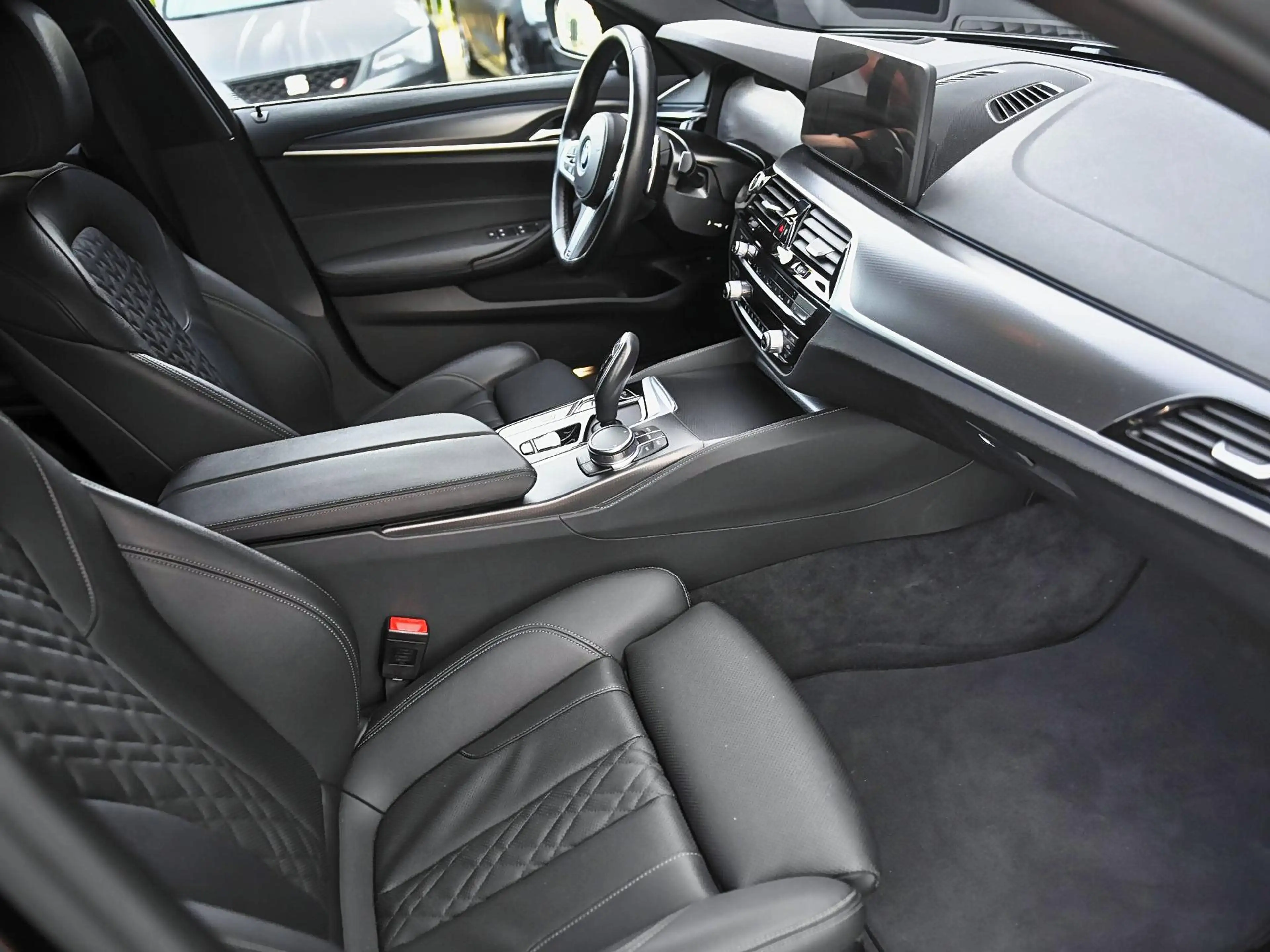 BMW 530 5-serie 530e xDrive Business M-sport Laser ACC Ler — photo 23