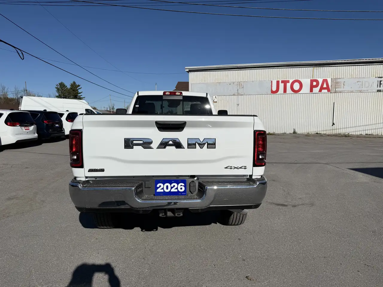 RAM 2500 снимка RAM 2500