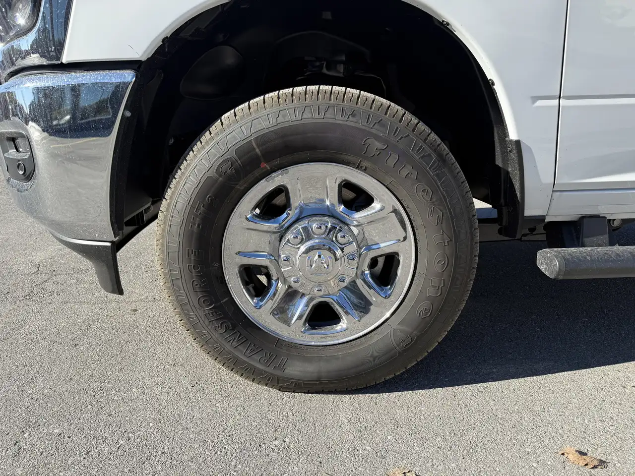 RAM 2500 снимка RAM 2500