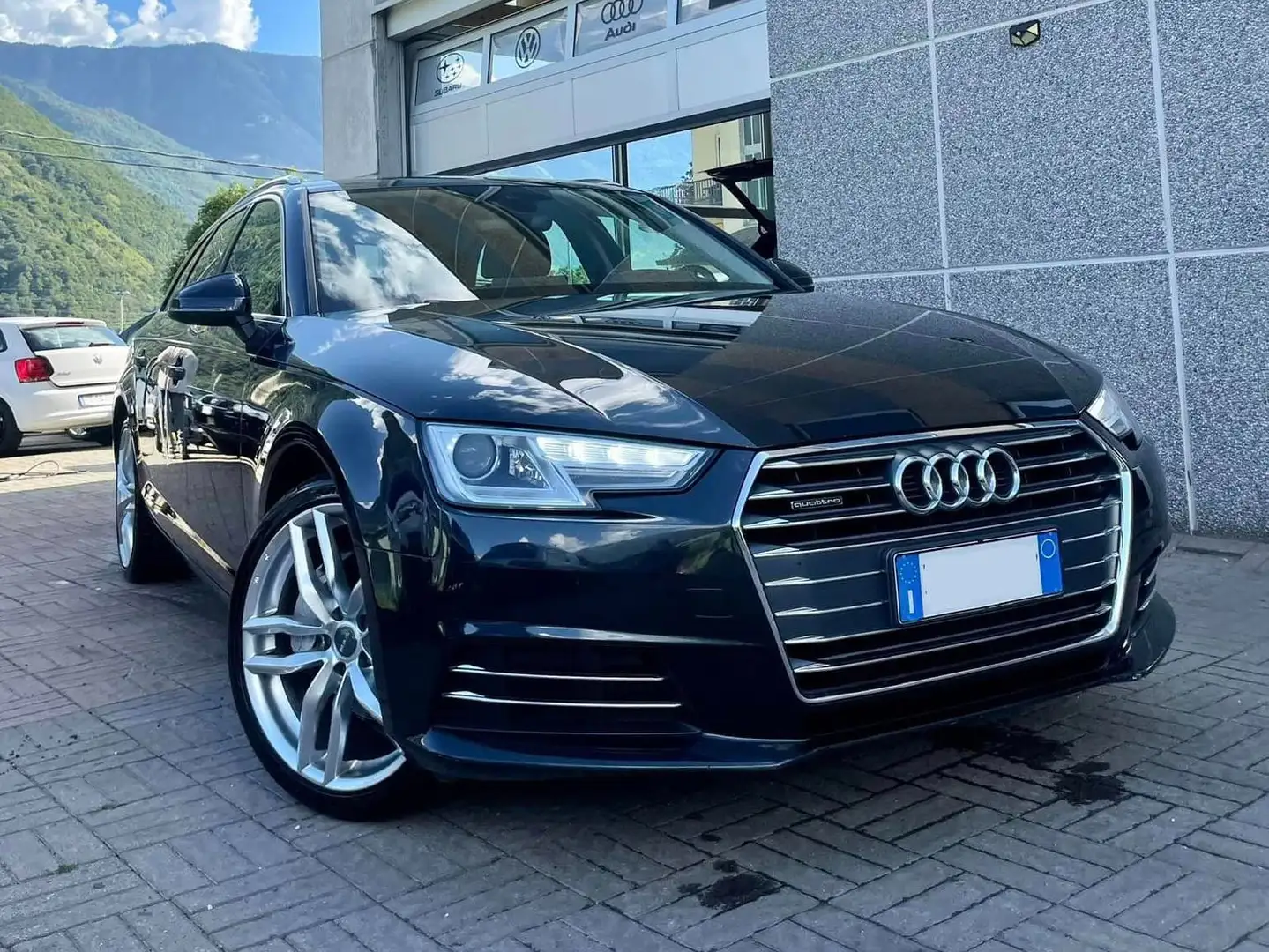 Audi A4 Avant 2.0 tdi Business Sport 4x4 190cv s-tronic Blu/Azzurro - 2
