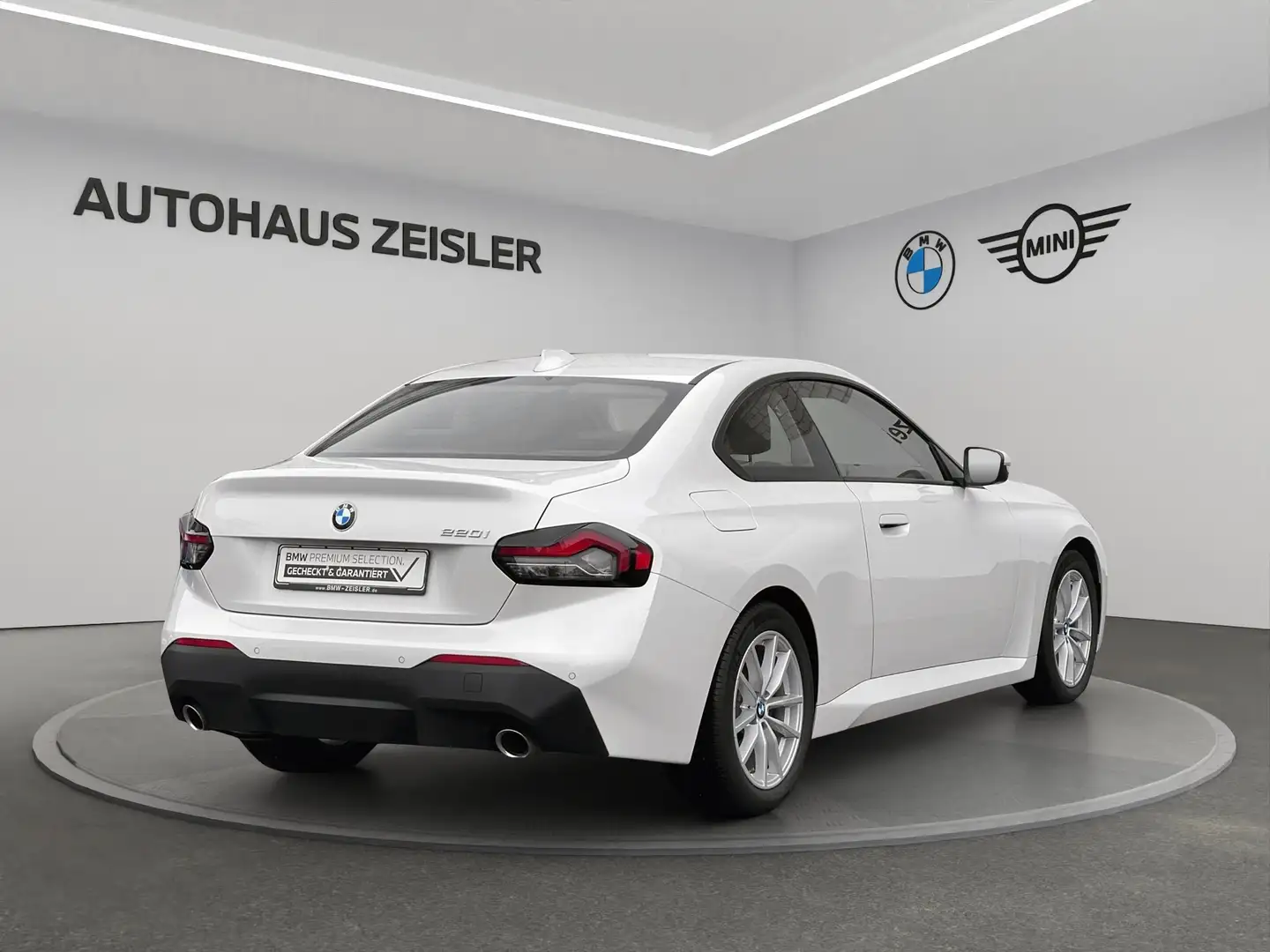 BMW 220 i Coupé Navi Sitzheizung Tempomat PDC DAB Weiß - 2