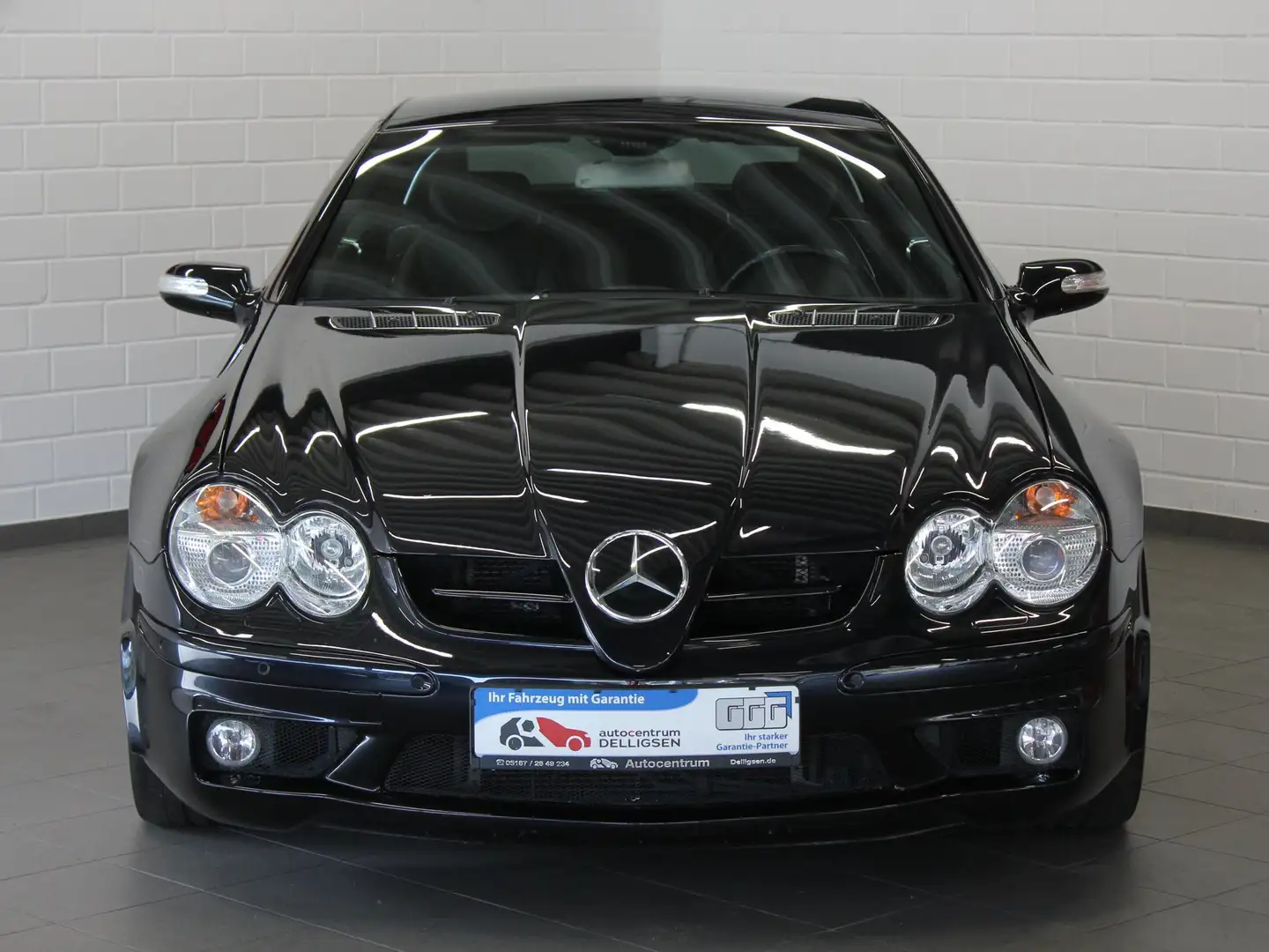 Mercedes-Benz SL 500 Edition 50 5,0 Ltr. V8 Sitzbelüft. Memory Leder Schwarz - 2