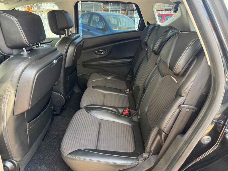 Renault Scenic 1.2 TCe Intens Luxe uitvoering | Navigatie | Stoel — photo 20