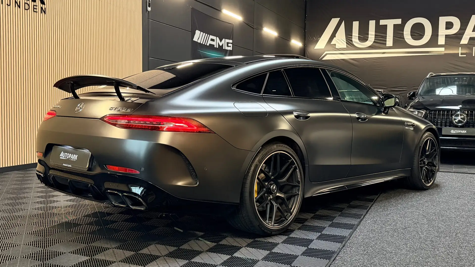 Mercedes-Benz AMG GT 4-Door Coupe AMG 63 S 4MATIC+ Edition 1 BTW|DAK|MA Grijs - 2