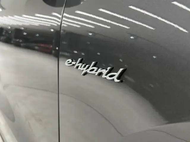 Porsche Cayenne view 14