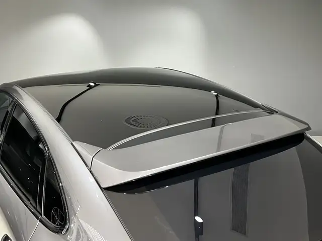 Porsche Cayenne view 18