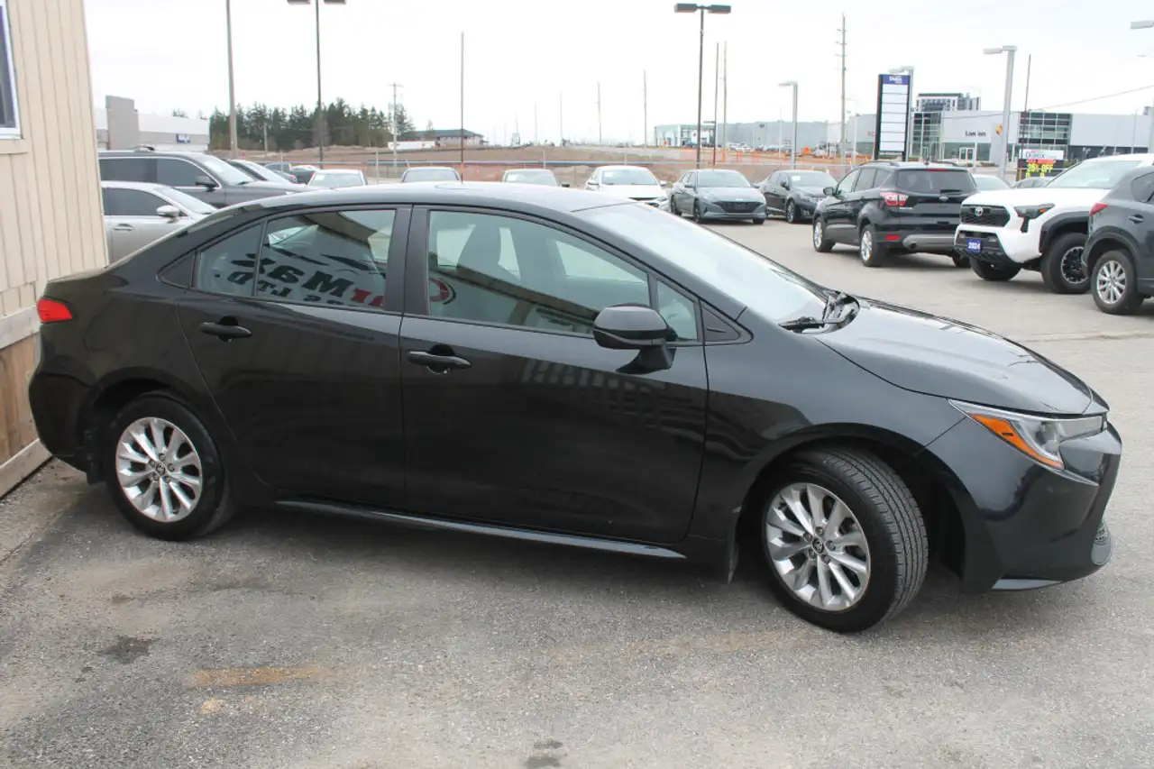 Toyota Corolla снимка Toyota Corolla