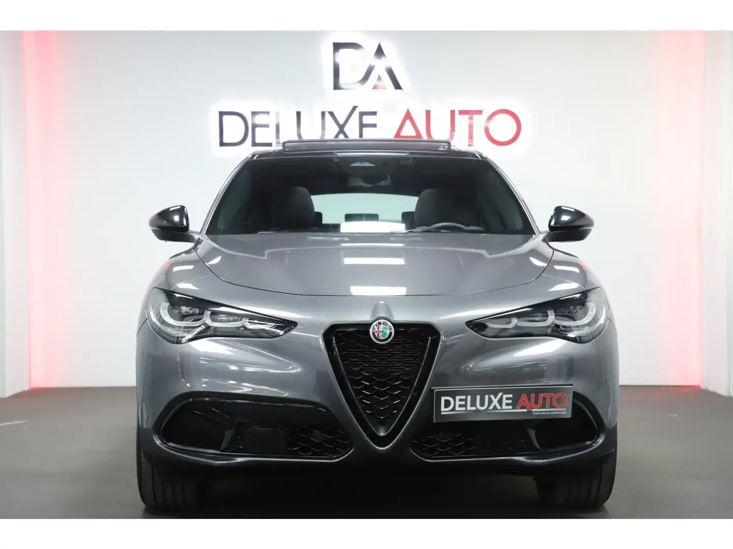Alfa Romeo Stelvio 2.2 D 160 Sprint BVA (2) Grijs - 2