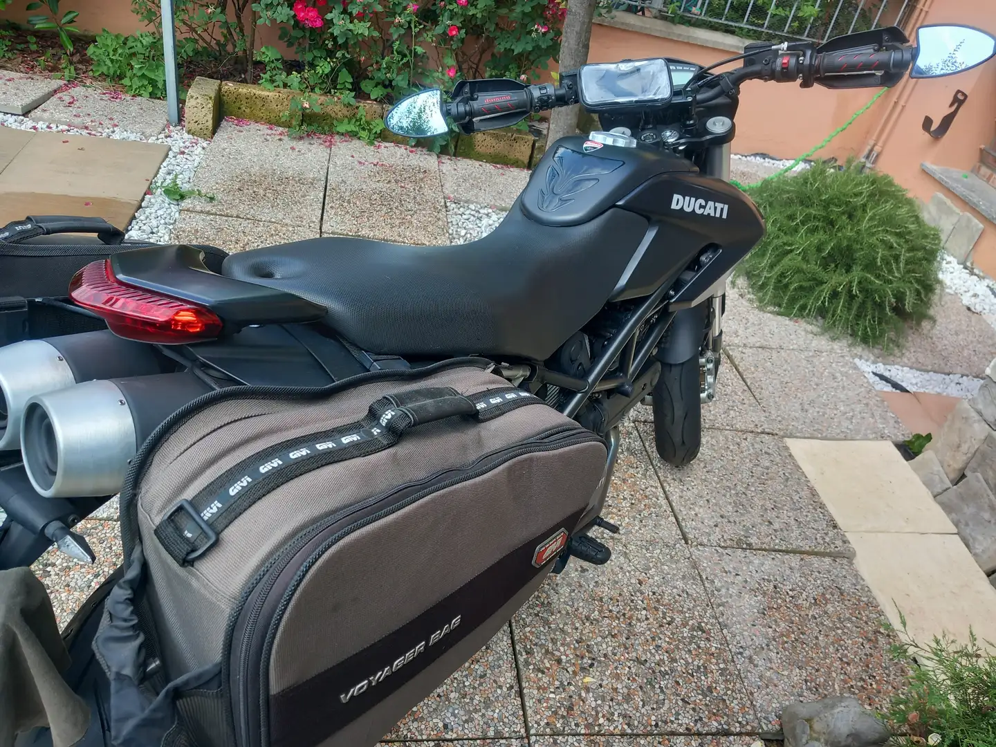 Ducati Hypermotard 796 Negru - 2