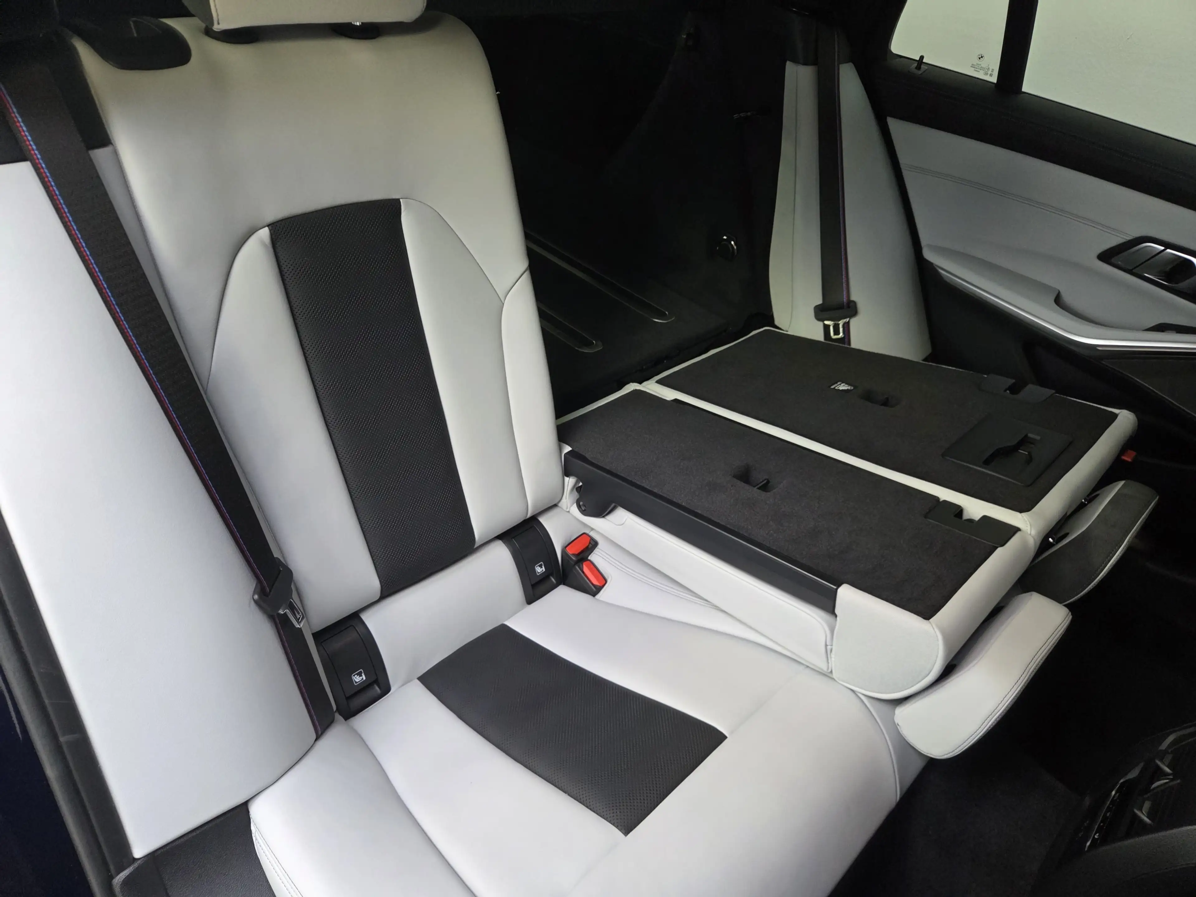 BMW M3 To. xDr. Comp. Sitzlüftung ACC 360° Driver — photo 26