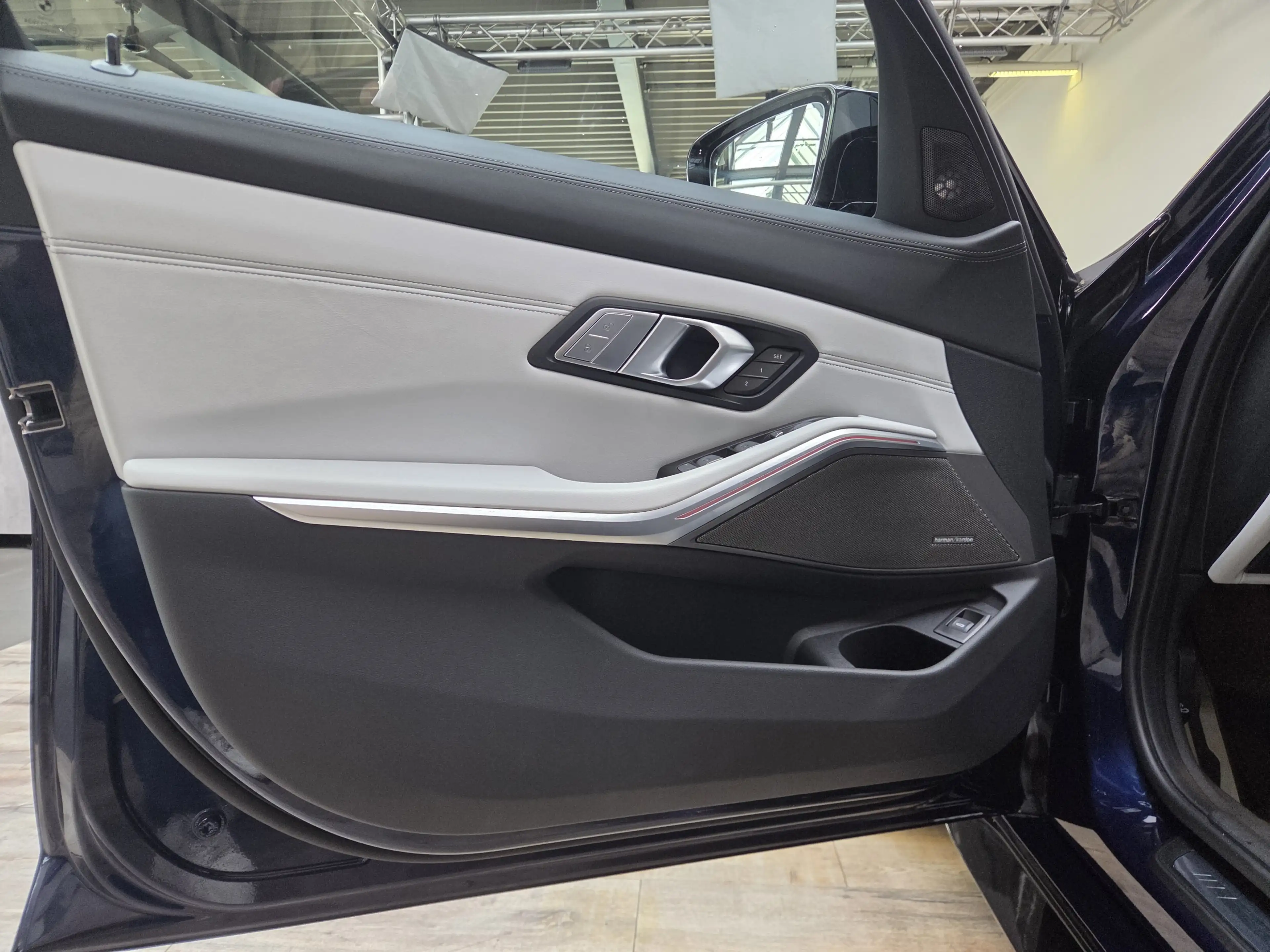 BMW M3 To. xDr. Comp. Sitzlüftung ACC 360° Driver — photo 17