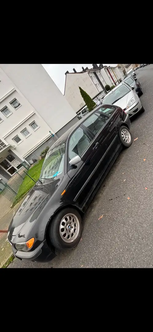 BMW 316 316i touring Schwarz - 2