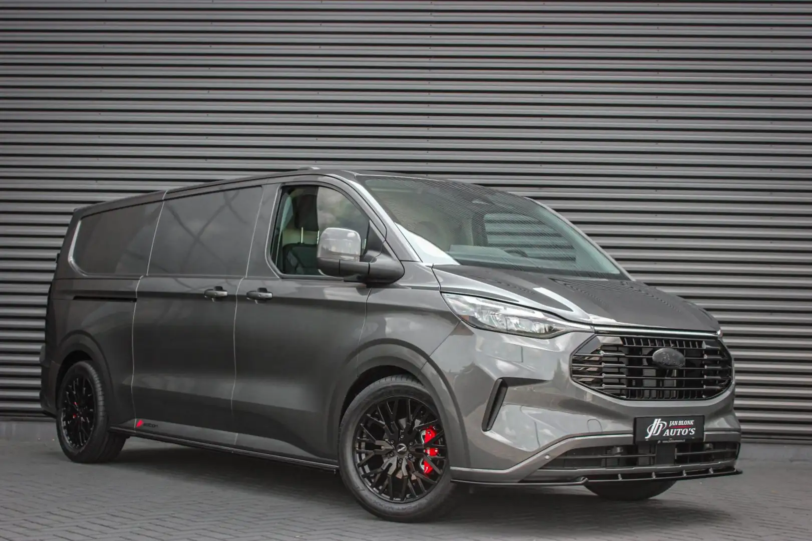 Ford Transit Custom 320 2.0 TDCI L2H1 Limited 170PK JB- EDITION / 2X S Grijs - 2