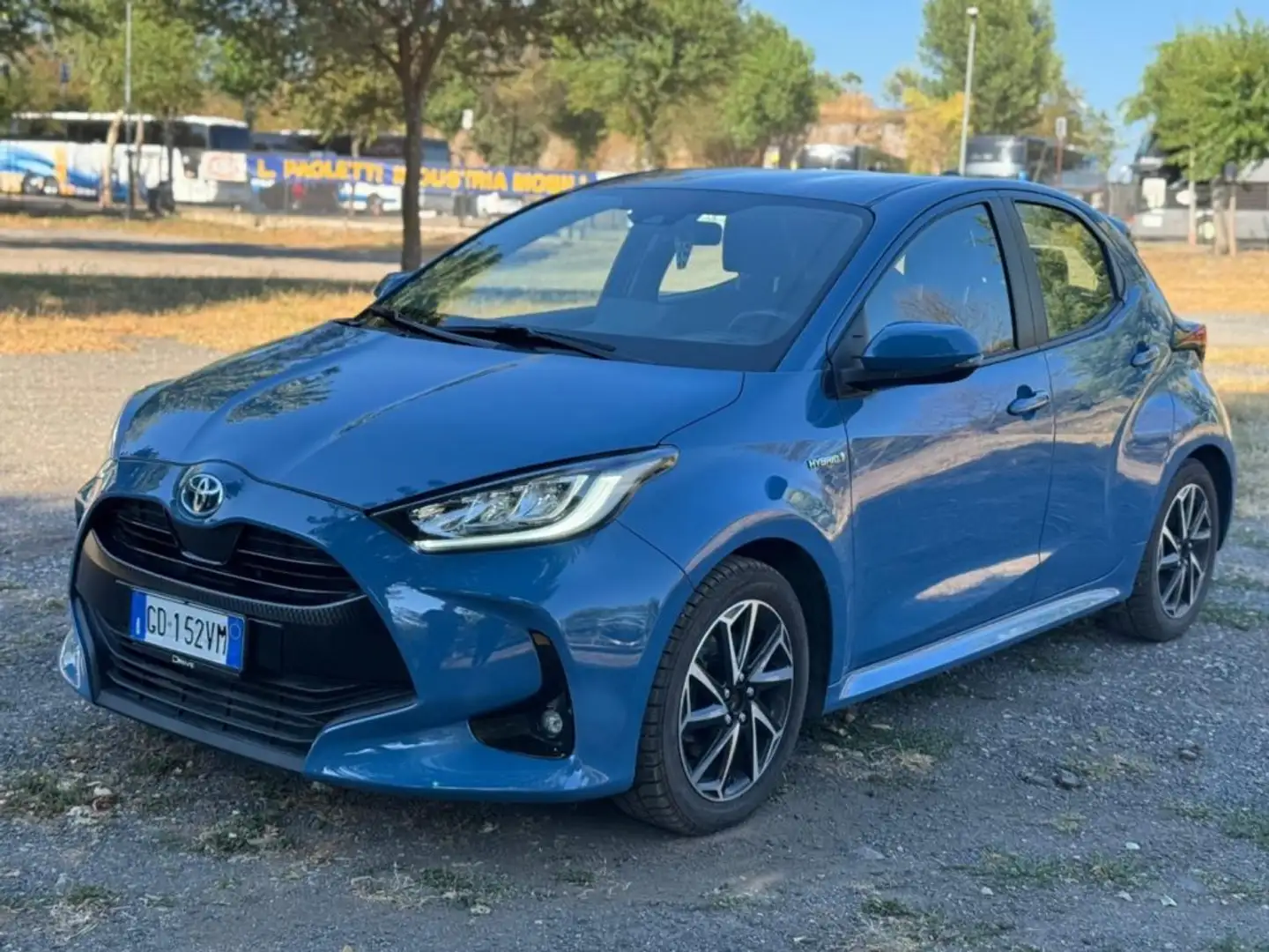 Toyota Yaris 1.5 Hybrid 5 porte Trend  RETROCAMERA Blu/Azzurro - 1
