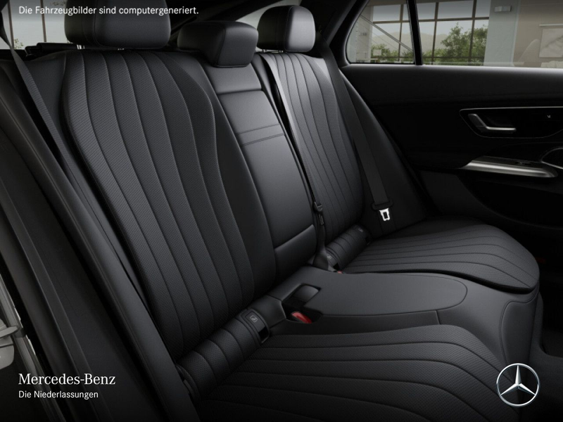 Mercedes-Benz E 450 d T 4M AMG Fahrass 360° Airmat Pano Distr. — photo 12