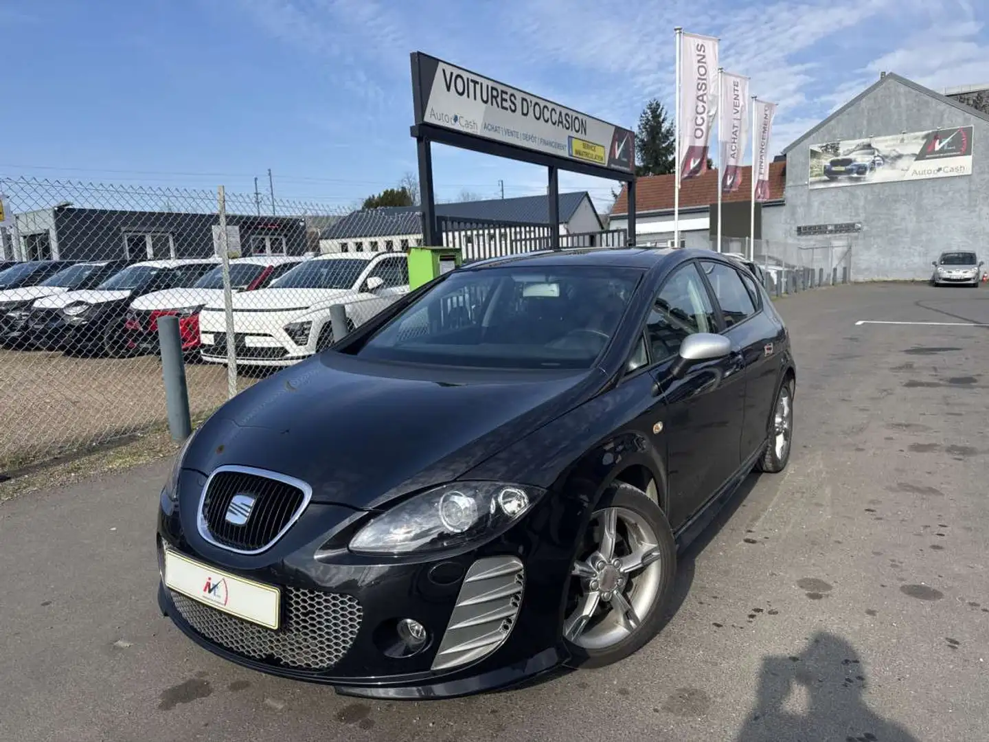 SEAT Leon FR 2.0 TDI 170 Noir - 1
