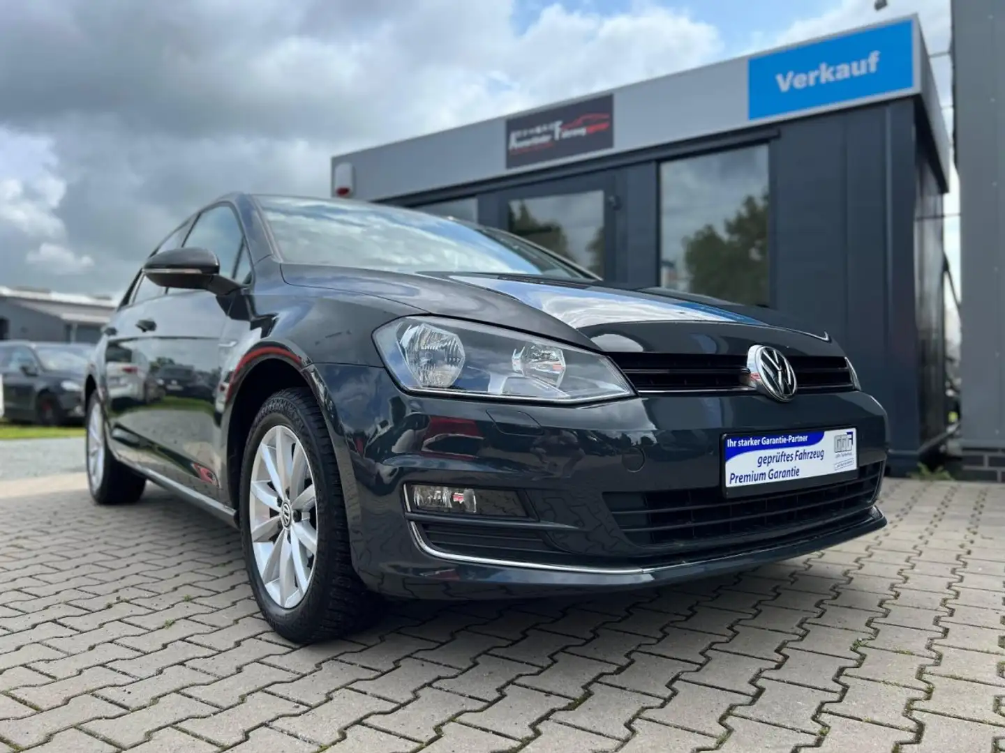 Volkswagen Golf VII 1.2 TSI BMT EU6 Lounge *SHZ-TEMPOMAT-ZV-ALUFEL Grigio - 2