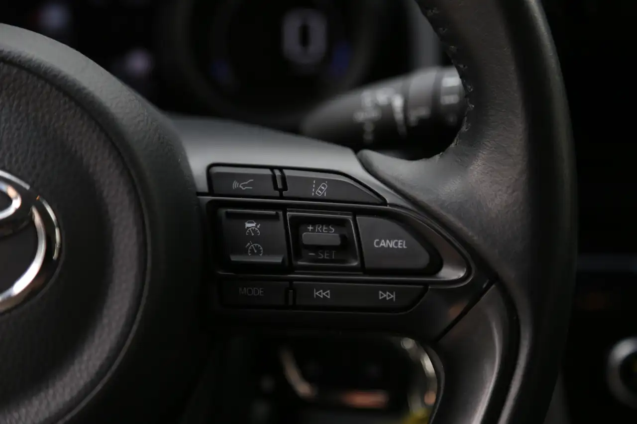 Toyota Yaris Cross 1.5 Hybrid Active Navi Camera ACC Stoelverwarming, миниатюра 13