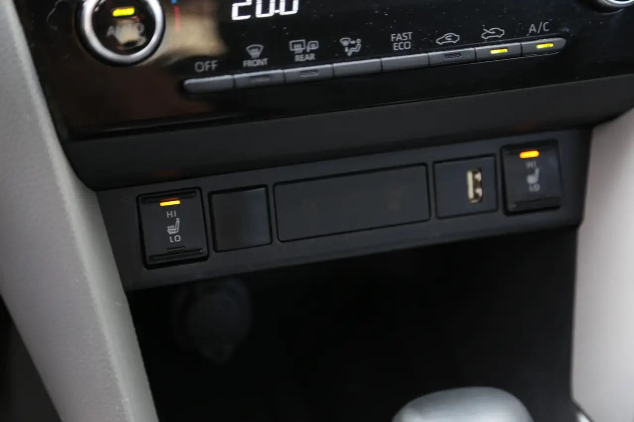 Toyota Yaris Cross 1.5 Hybrid Active Navi Camera ACC Stoelverwarming, миниатюра 12