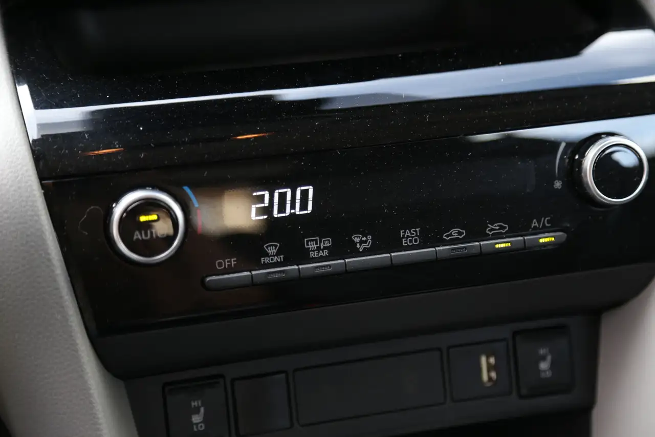 Toyota Yaris Cross 1.5 Hybrid Active Navi Camera ACC Stoelverwarming, миниатюра 10
