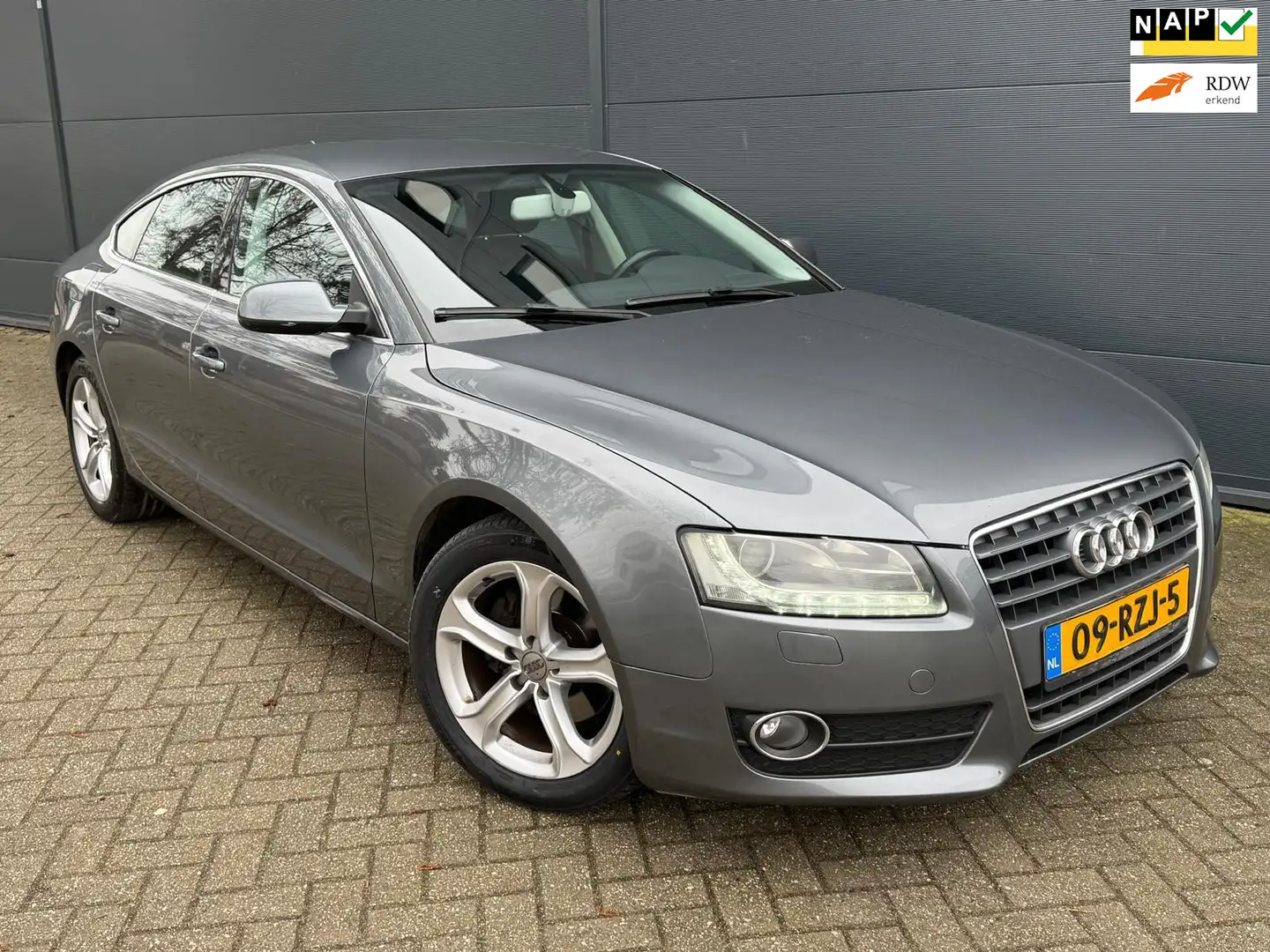 Audi A5 Sportback 2.0 TFSI Pro Line/Automaat/Navi/bluetoot Grau - 1