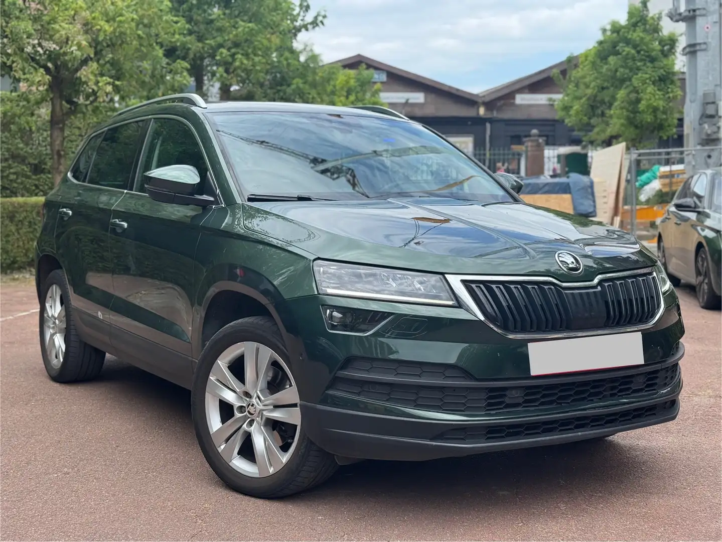 Skoda Karoq 2.0 CR TDi SCR 4x4 Sportline DSG - 1