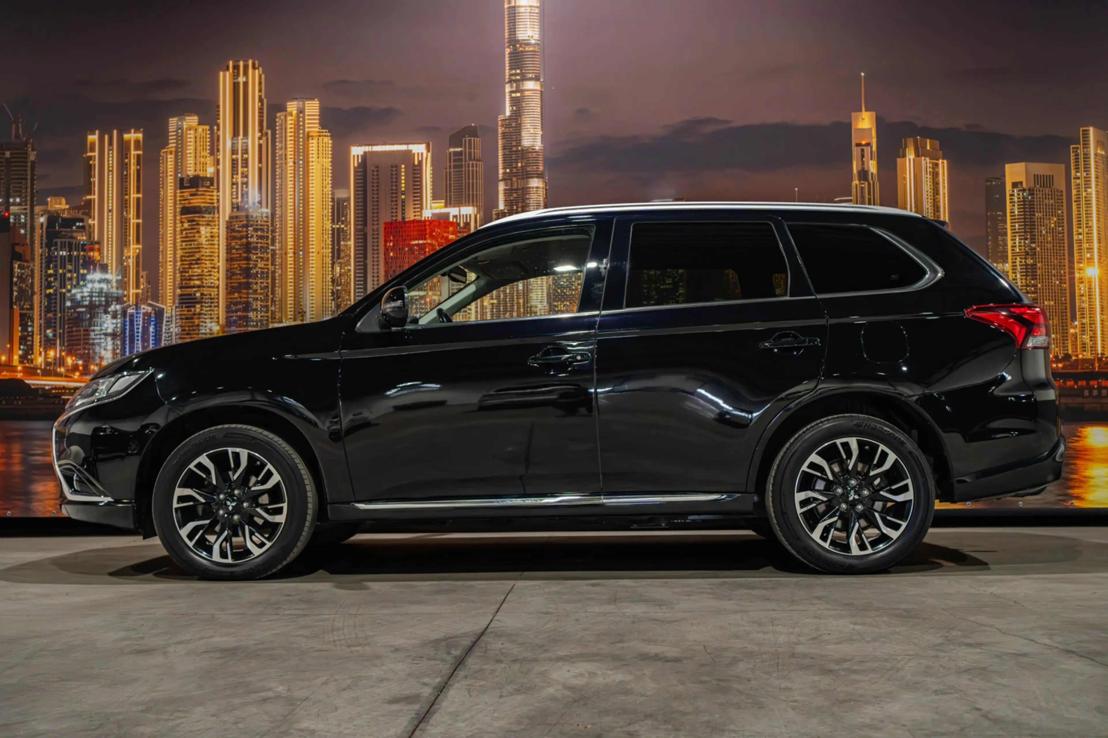 Mitsubishi Outlander 2.0 PHEV Executive Edition — photo 9