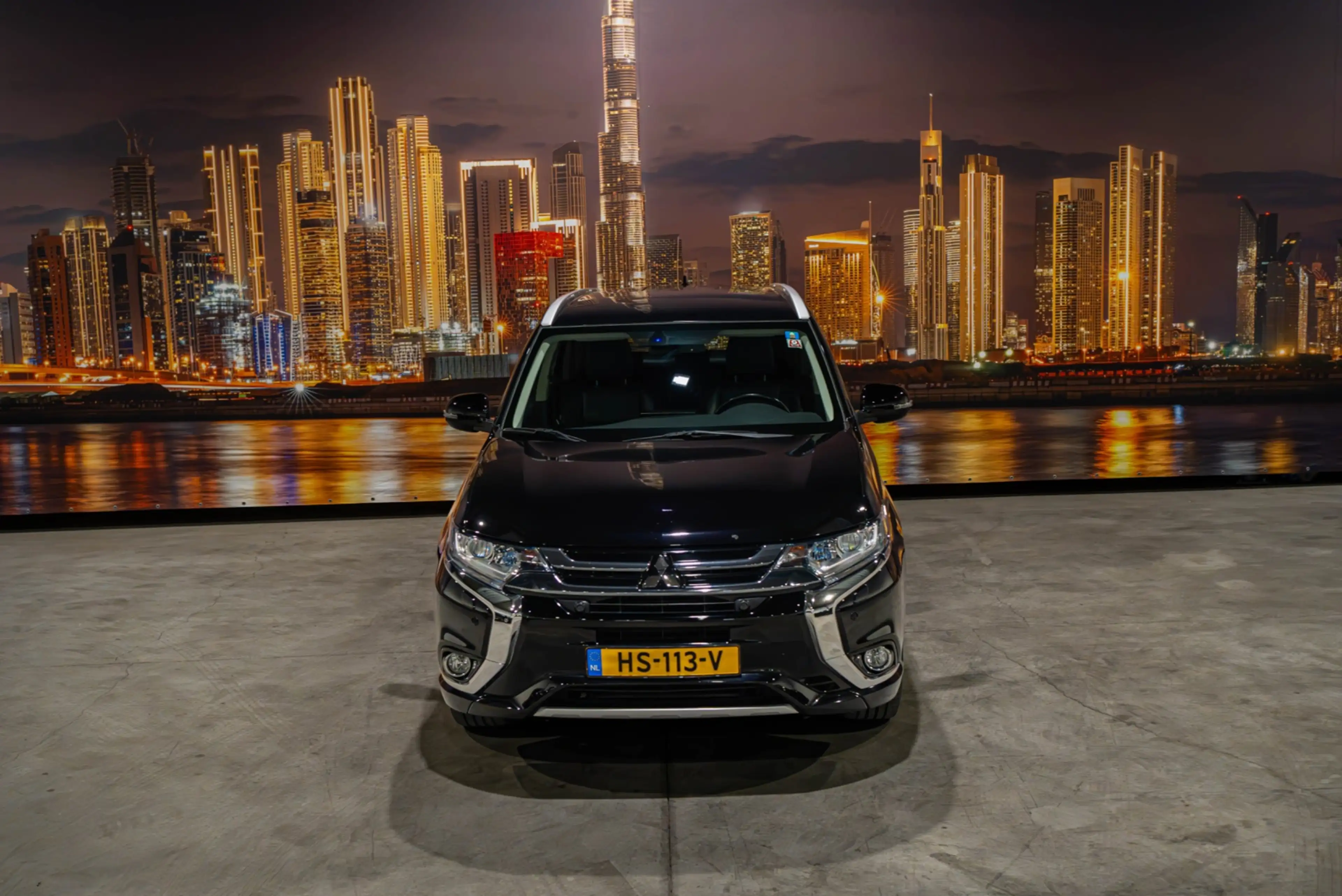 Mitsubishi Outlander 2.0 PHEV Executive Edition — photo 3