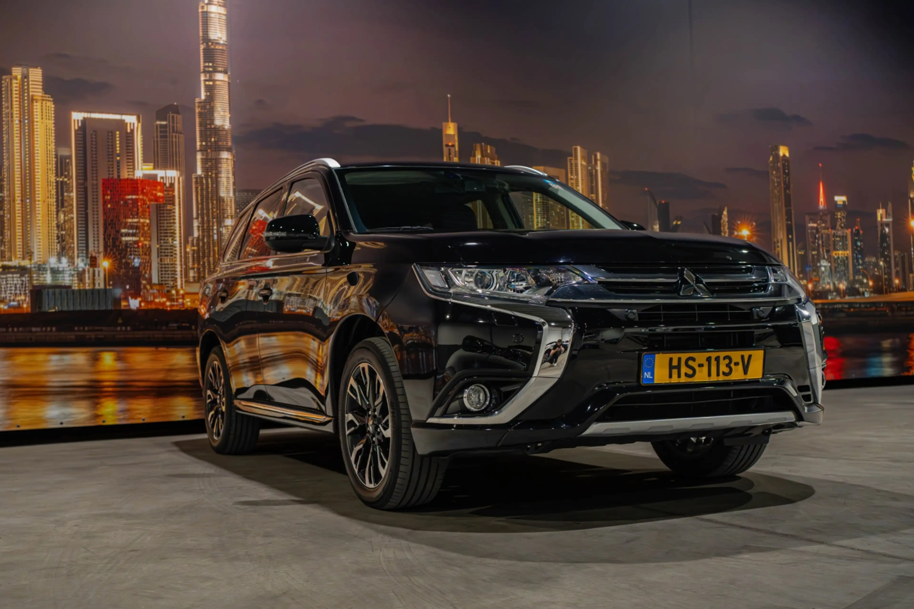 Mitsubishi Outlander 2.0 PHEV Executive Edition — photo 5